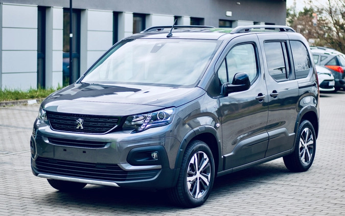 Peugeot Rifter cena 216500 przebieg: 10, rok produkcji 2024 z Chełmża małe 232